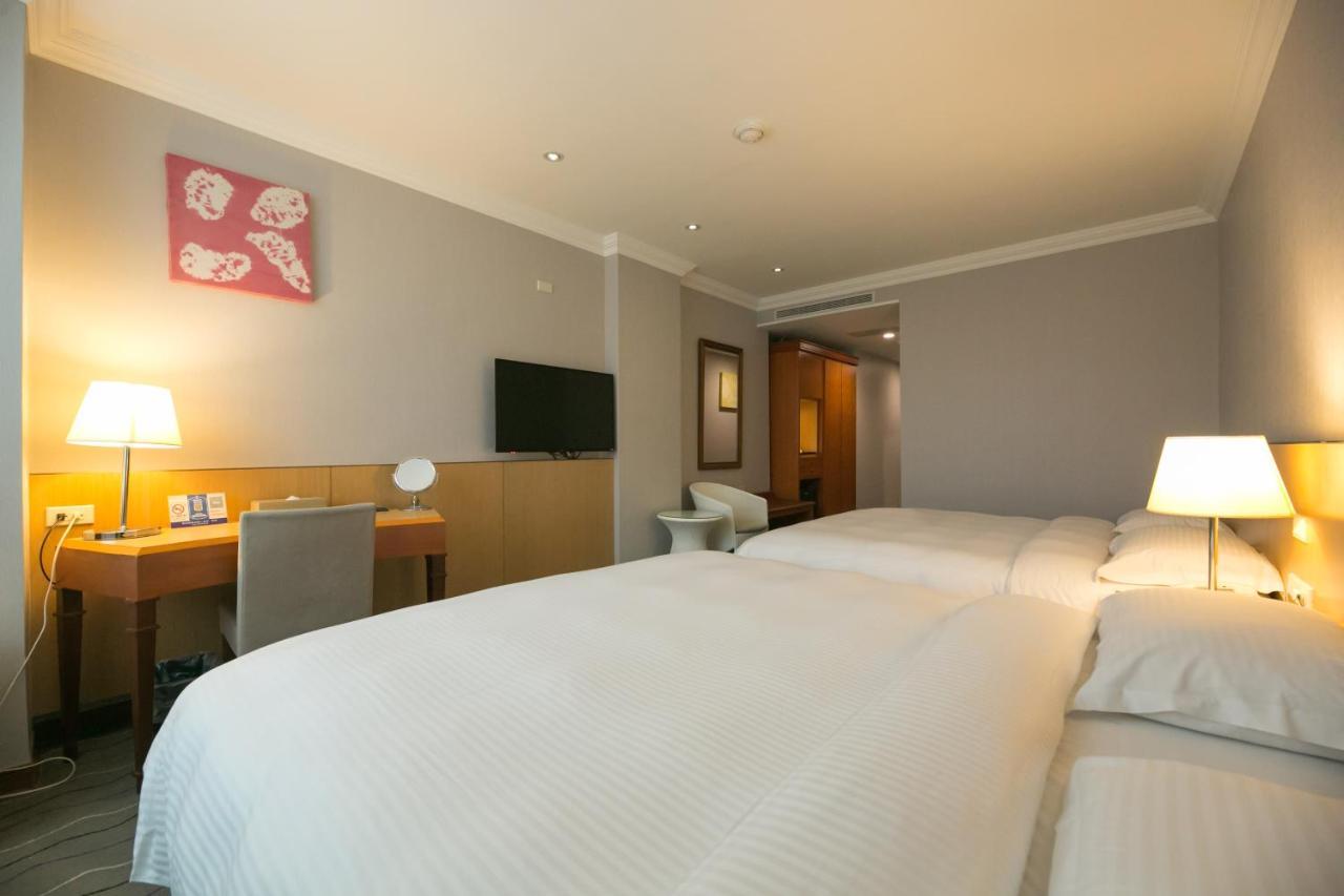 Jiaoxi-The Riverside Hotel Exterior photo